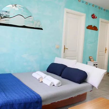 Jardines Del Mar, Puerto Santiago Apartment